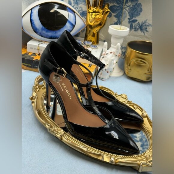 🆕 KURT GEIGER LONDON 🧿 NWOB Brixton Lock T Bar Court Heels, Black Patent, Sz 7 - Picture 15 of 16